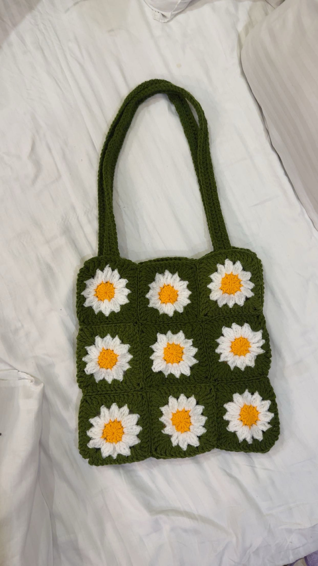 Handmade Crochet Daisy Tote Bag – Green Granny Square Purse
