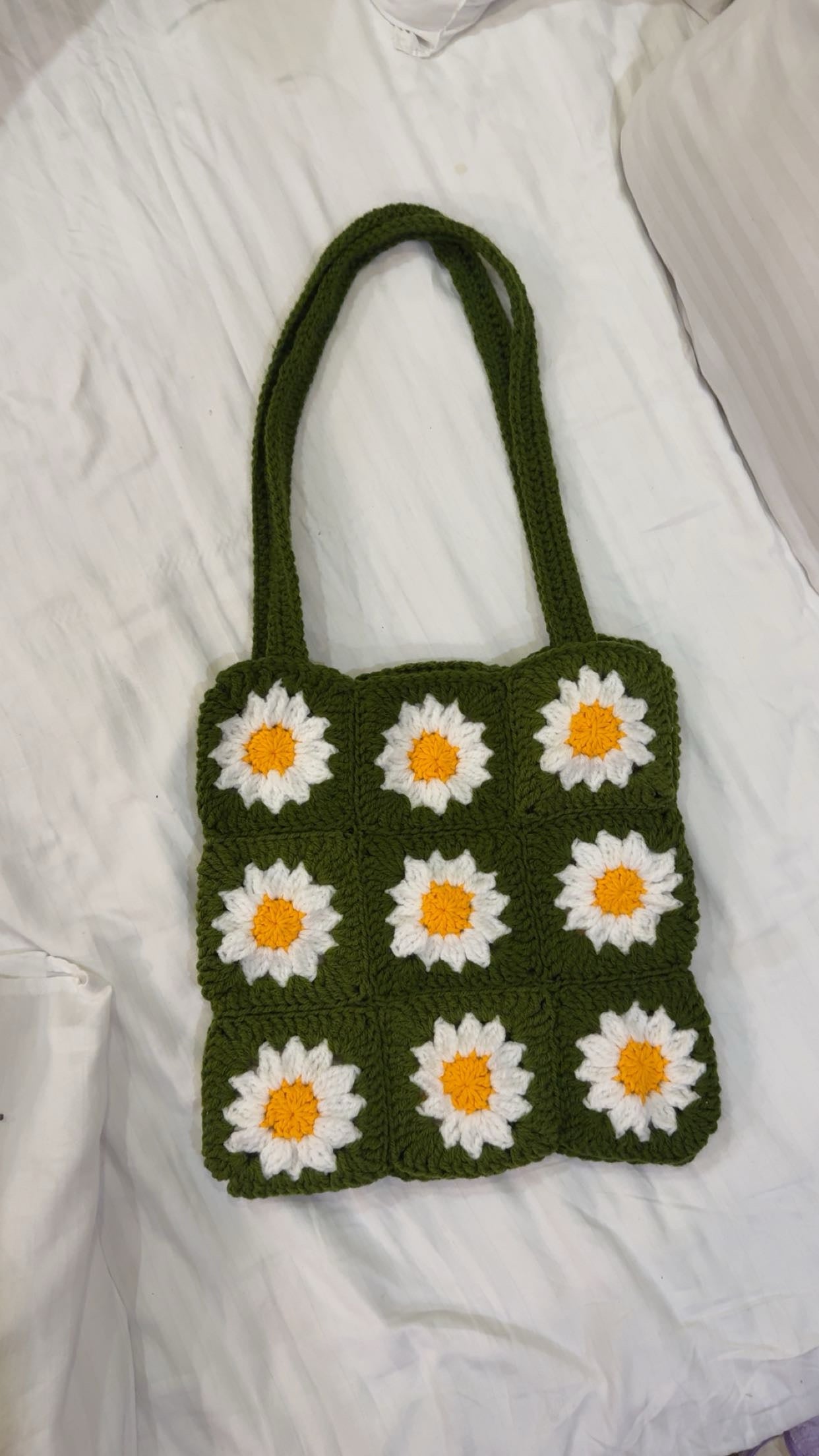 Handmade Crochet Daisy Tote Bag – Green Granny Square Purse