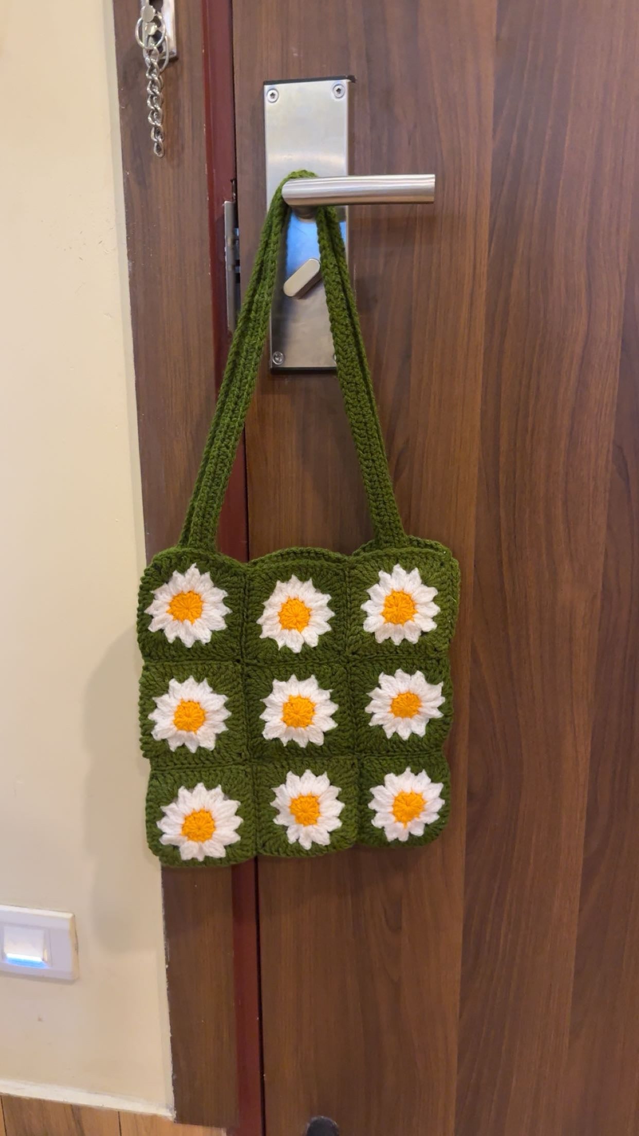 Handmade Crochet Daisy Tote Bag – Green Granny Square Purse