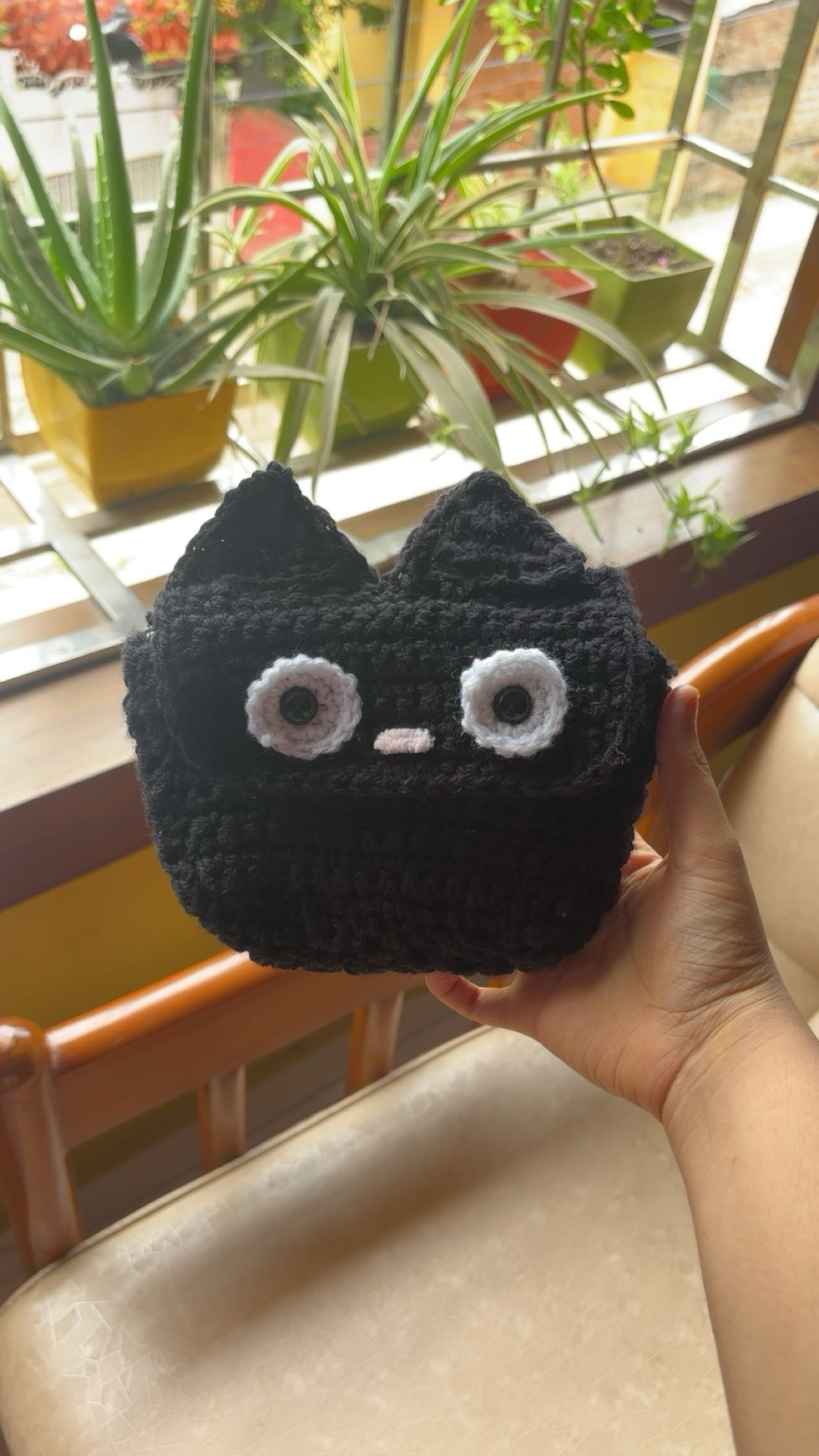 Crochet Black Cat Pouch: Handmade Coin Purse Zipper Bag